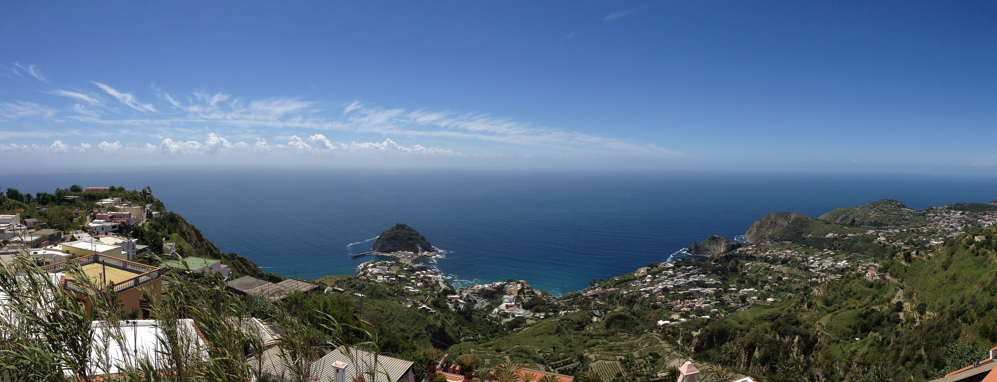 Sant'Angelo — l'Ischia senza auto
