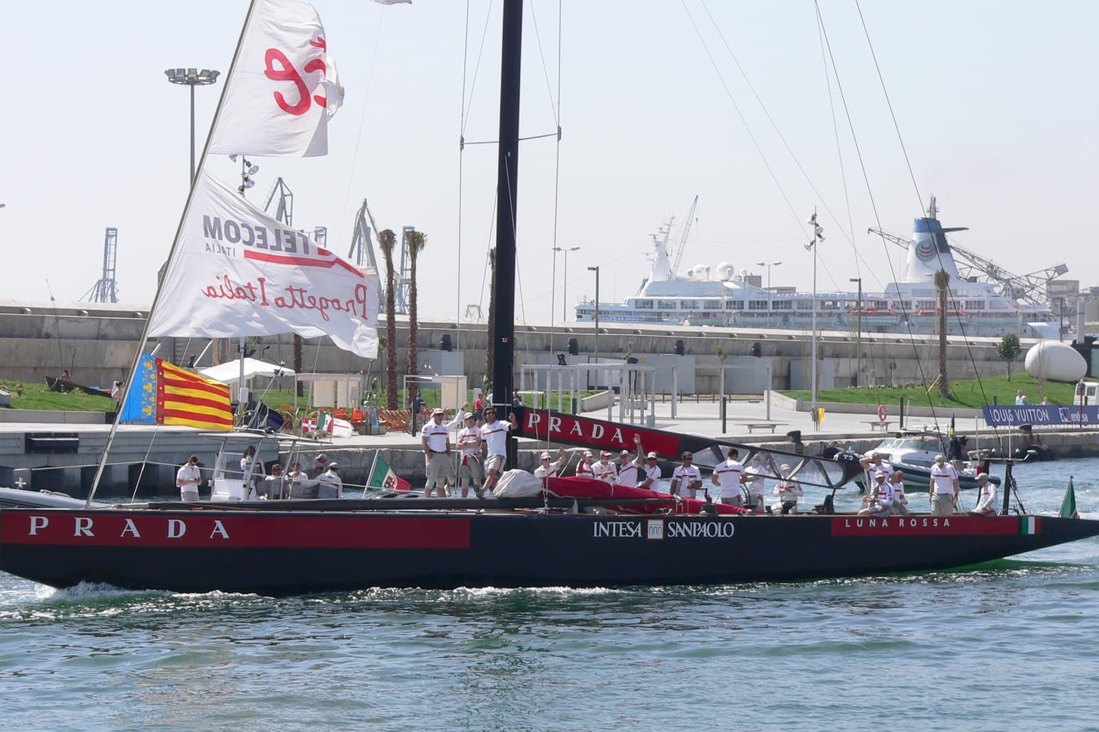 Italy and the America's Cup: from Azzurra to Luna Rossa in Naples