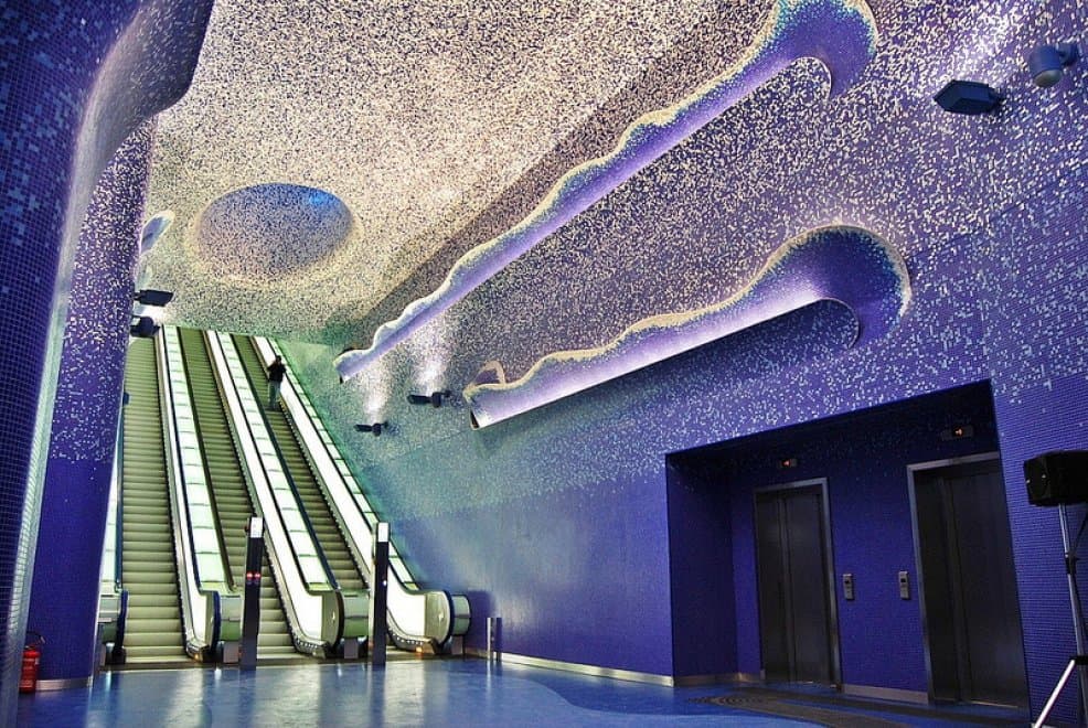 Via Toledo — la spina dello shopping a Napoli