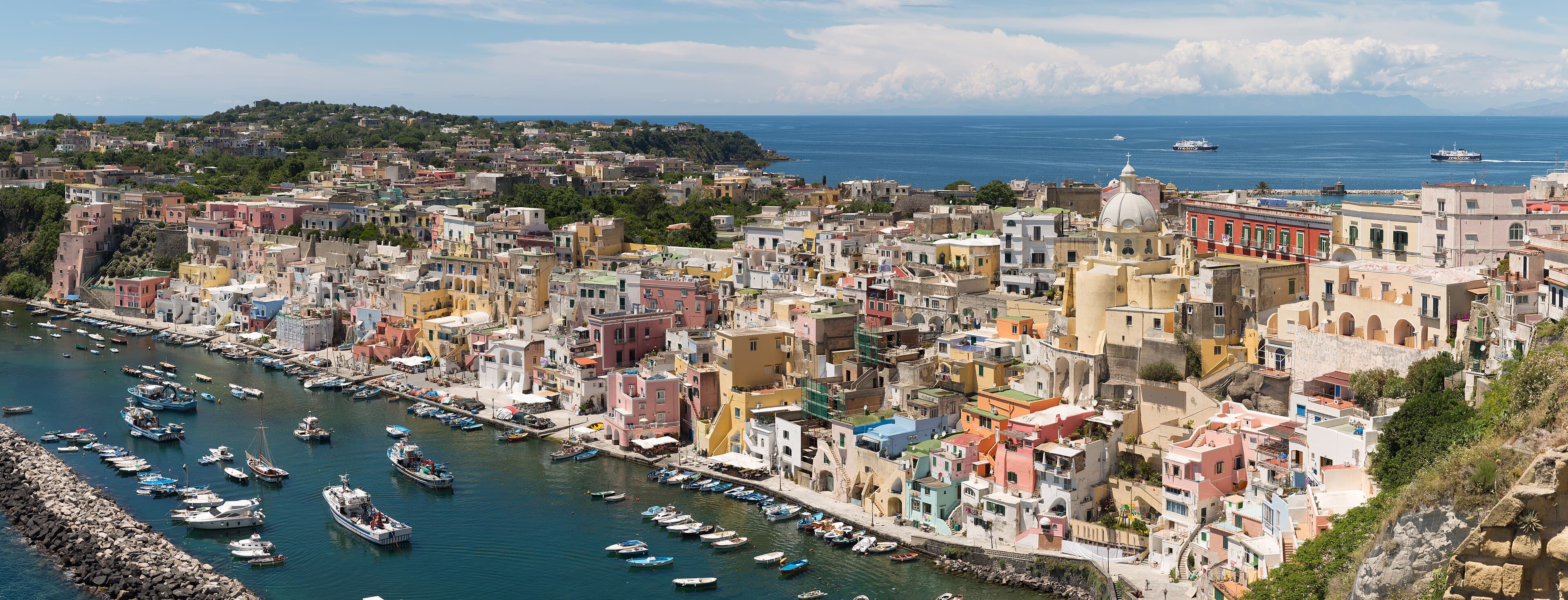Procida in bassa stagione